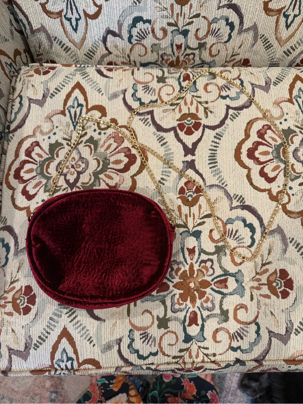 Sole Society Burgundy Velvet Oval Crossbody with Gold Chain